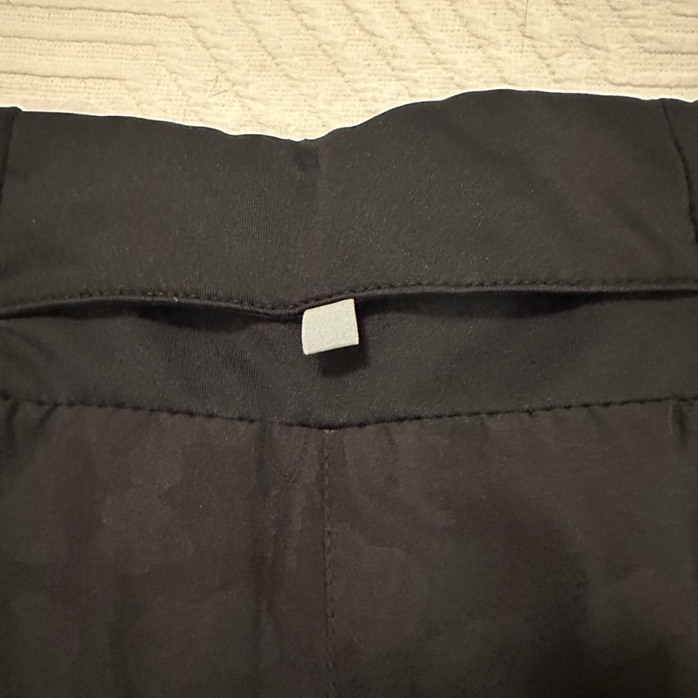 NIKE RUNNING SHORTS - Picture 4 of 5